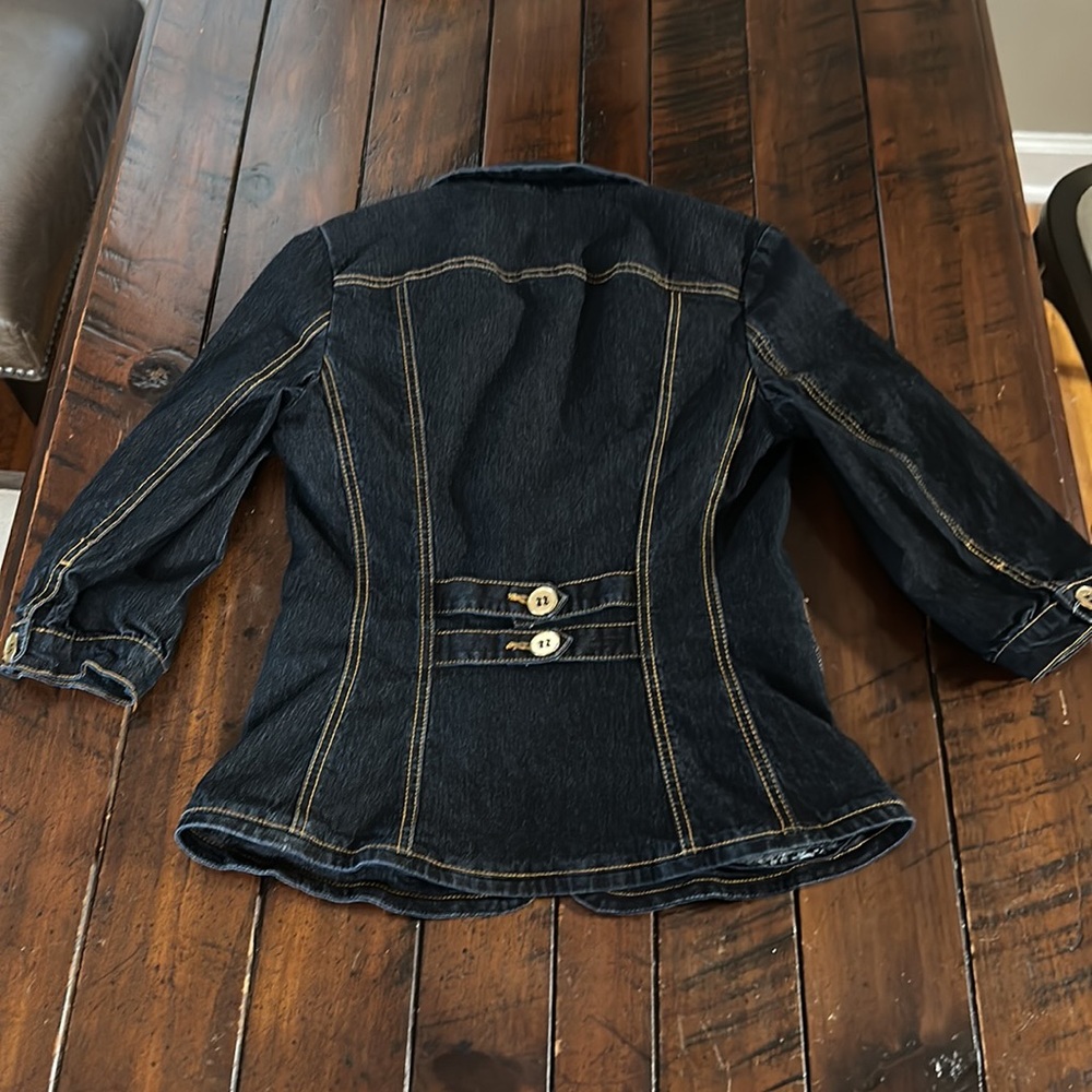 Bisou Bisou Jean Jacket - Picture 7 of 9